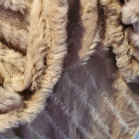 NWT vintage 100% LAPIN/Rabbit fur poncho camel S/M - Picture 3 of 5